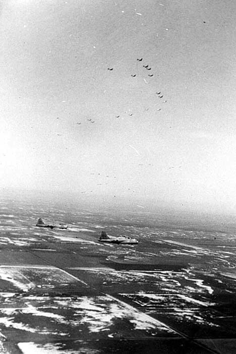 B-17 Distant Formation